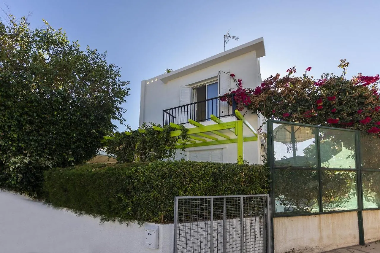 Protaras Lemon Tree Villa